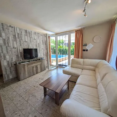 In - Balaton 53215 Hébergement de vacances *