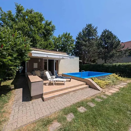 In - Balaton 53215 Holiday home *