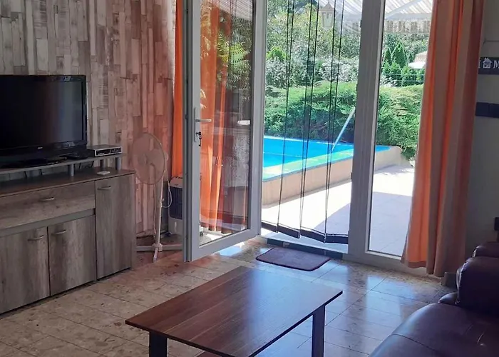 In - Balaton 53215 *