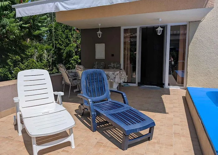 In - Balaton 53215 Holiday home