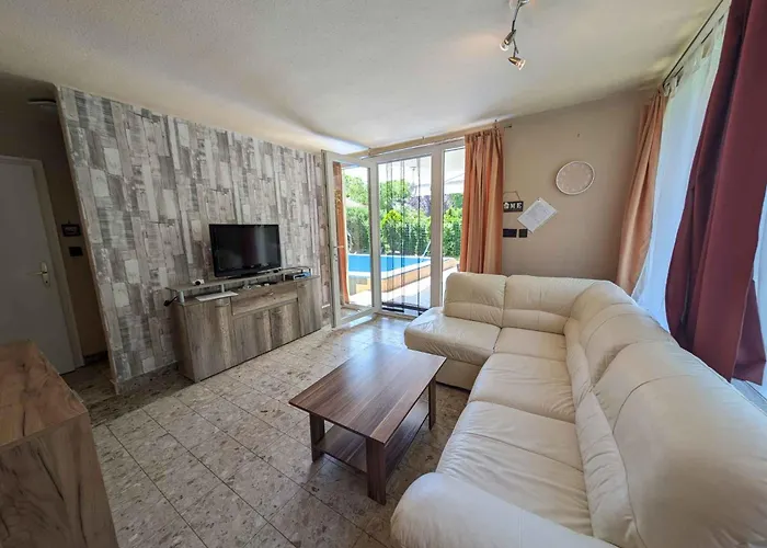 In - Balaton 53215 Holiday home *